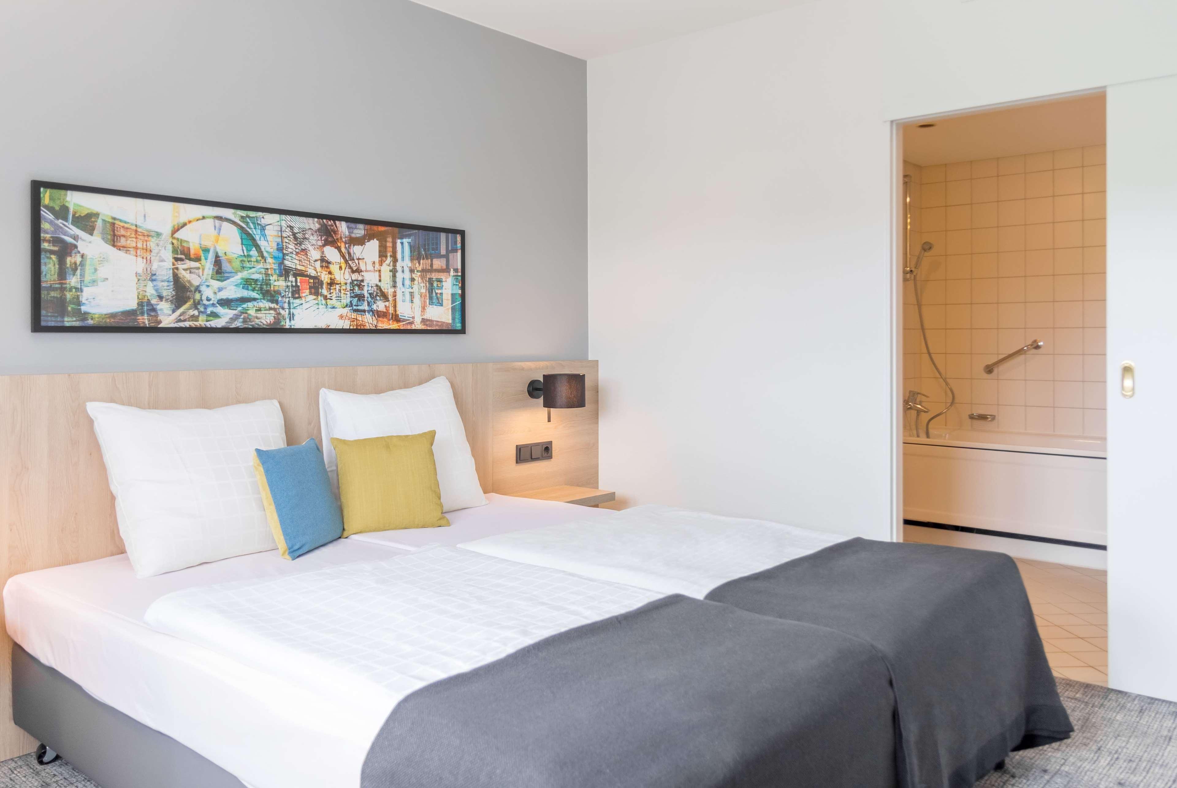 Ramada By Wyndham Flensburg City Bagian luar foto