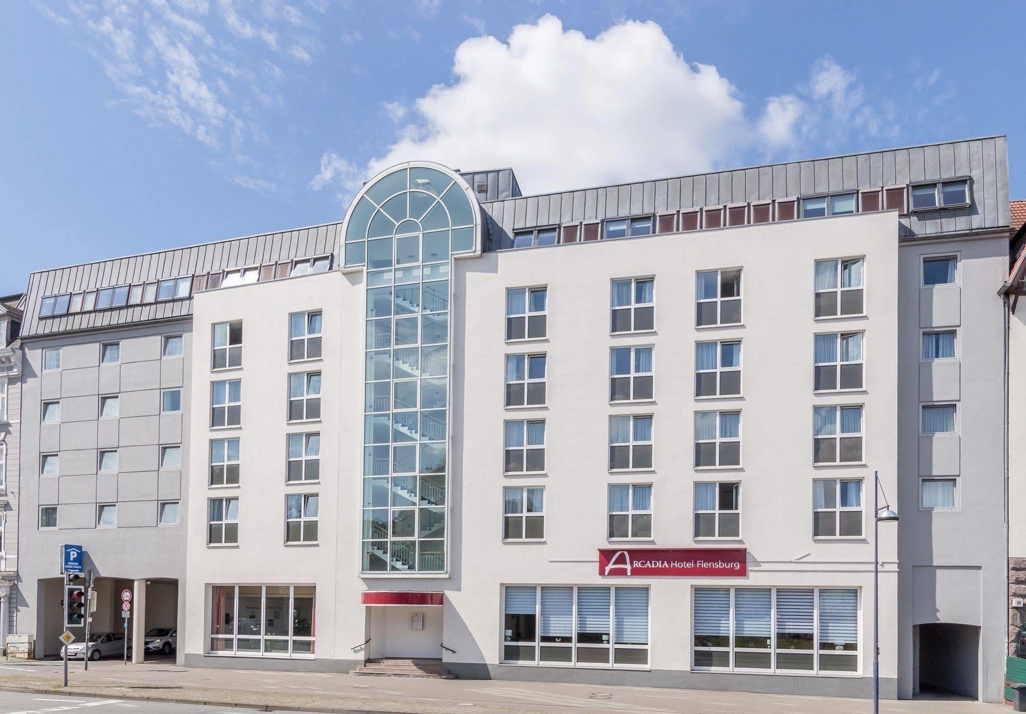 Ramada By Wyndham Flensburg City Bagian luar foto
