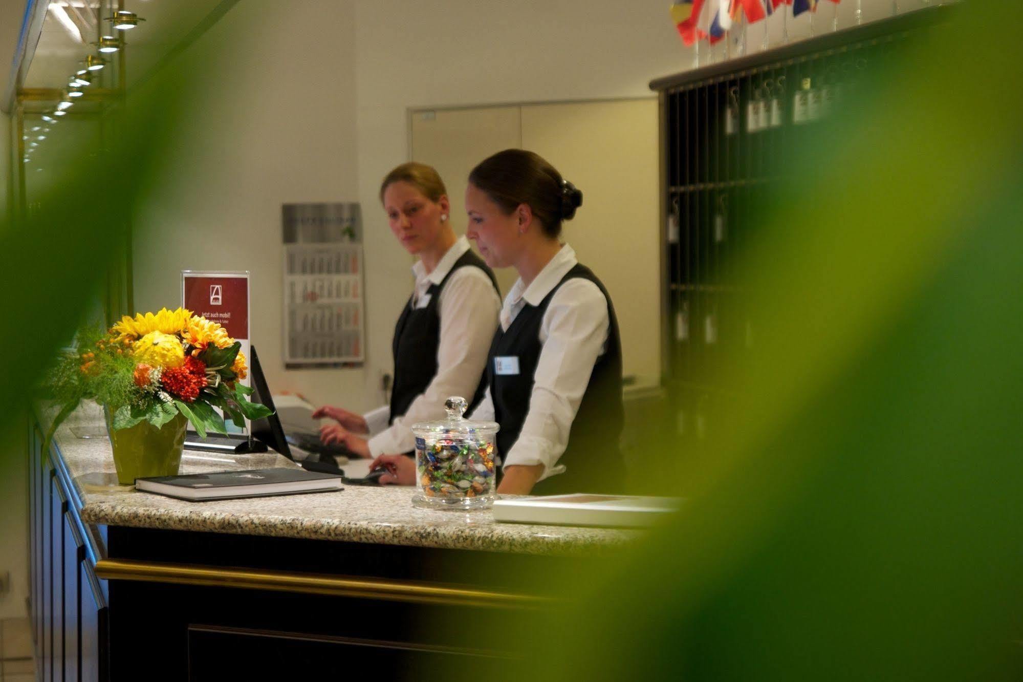 Ramada By Wyndham Flensburg City Bagian luar foto