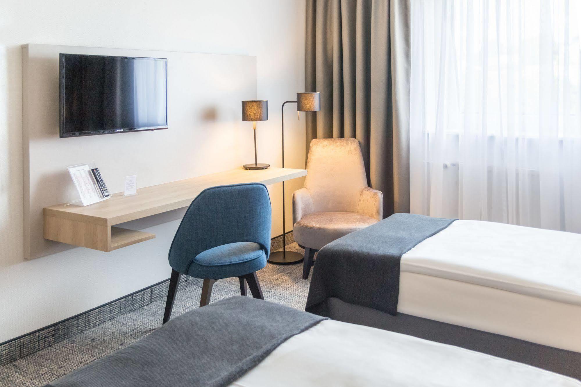 Ramada By Wyndham Flensburg City Bagian luar foto