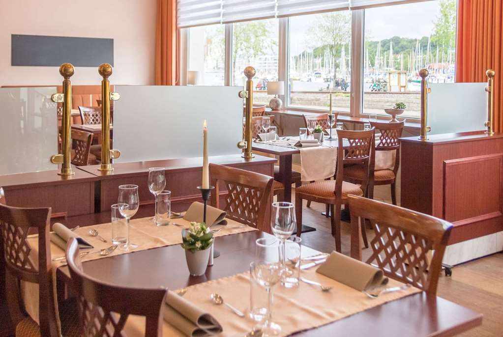 Ramada By Wyndham Flensburg City Restoran foto